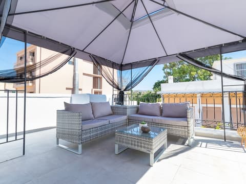 Metropolitan Pearl Boutique Hotel, Terrace/patio