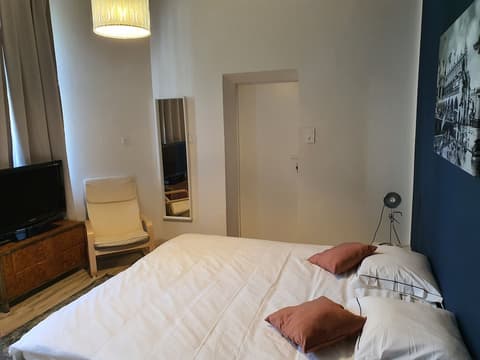 AMEN Aparthotel Curie 8, 