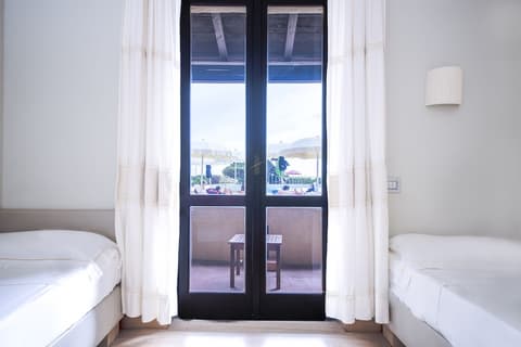 Hotel Calabona, Room