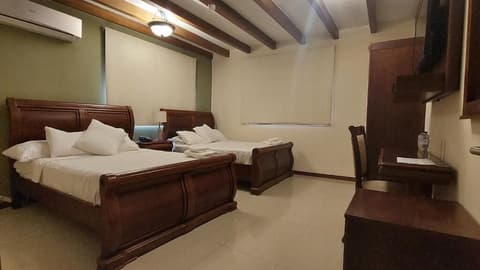 Hotel Voyager Manta, 