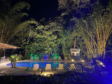 Grand Park Manuel Antonio, Exterior