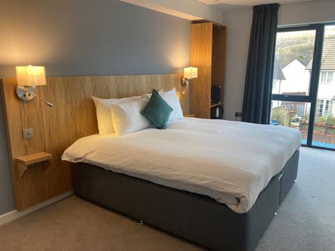 Loch Lomond Hotel, Room