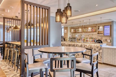 Premier Inn London Canary Wharf - Westferry, Restaurant