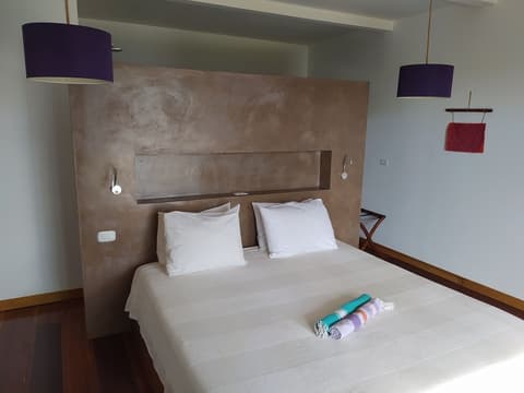 Villa F&B, Room