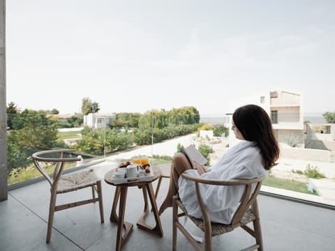 Allure Wellness Retreat, Room