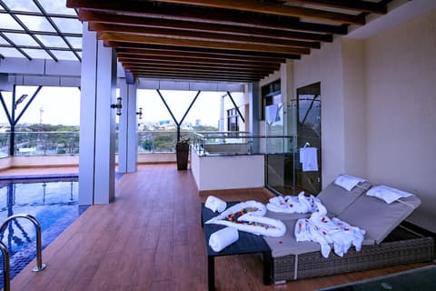 LA MAISON ROYALE - SOUTH C, 