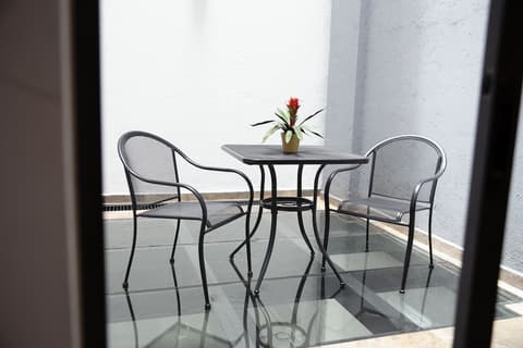 Kolben Nuoma, Terrace/patio