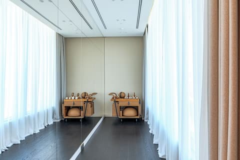 Seven Visions Resort and Places, the Dvin, Room