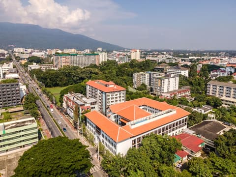 Bella Nara Hotel Chiang Mai, Front of property