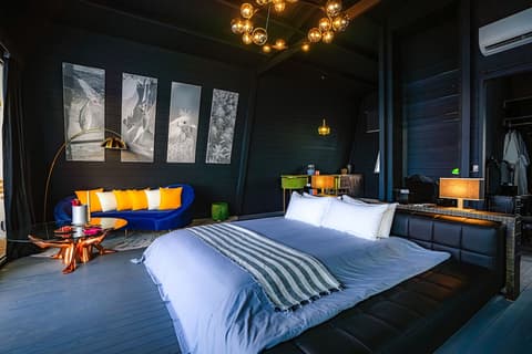 Oaga Art Resort, Room