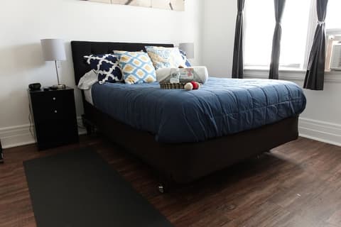 Cozy Private Share Room, Room