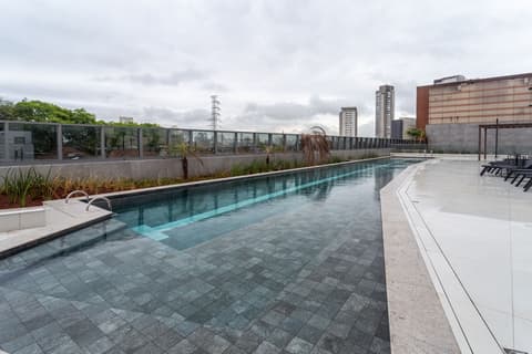 Intercity Tatuapé, Pool
