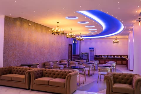 Ari Grand Hotel & Spa, Lobby sitting area