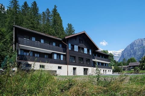 EVAL Grindelwald AG, Exterior