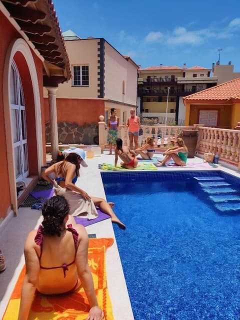 Duque Nest Hostel, Pool