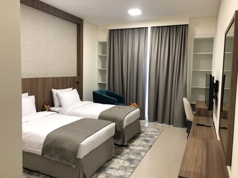 Azur Regency Hotel Apartment, Room