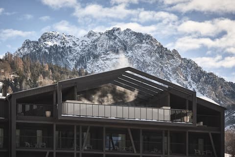 AMA Stay, Rooftop pool