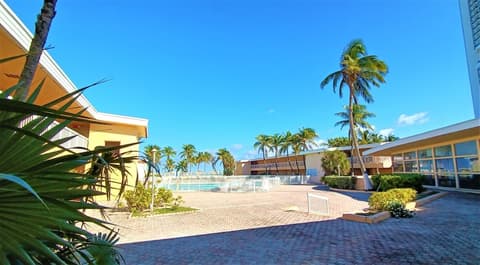 Sahara Beach Club, Terrace/patio