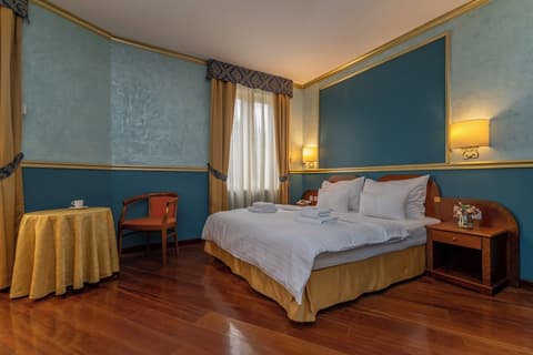 Hotel Kinsky Fountain, Room