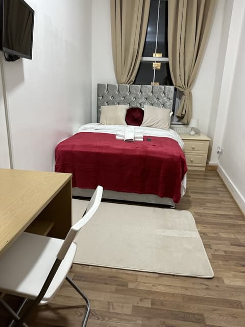 City Lodge Shadwell, Room