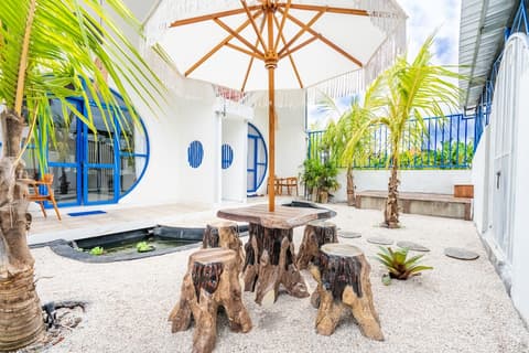 Anny Guesthouse by ecommerceloka, Terrace/patio