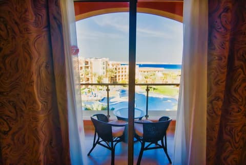 Tropitel Sahl Hasheesh Resort, Terrace/patio