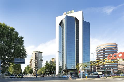 B&B Hotel Milano - Sesto, Exterior