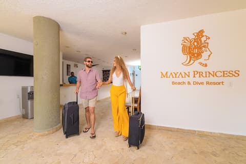 Mayan Princess Beach & Dive Resort - All Inclusive, Reception