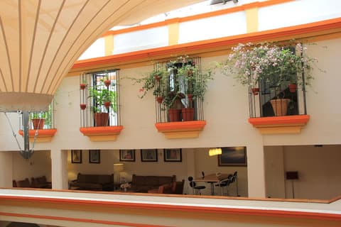 Hotel Ciudad Real Centro Histórico, Lobby
