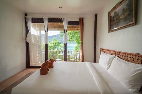 Phi Phi Cozy Seafront Resort, Room