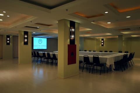 Master Grande Hotel, Meeting facility