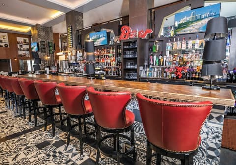 Hotel Croydon, Restaurant