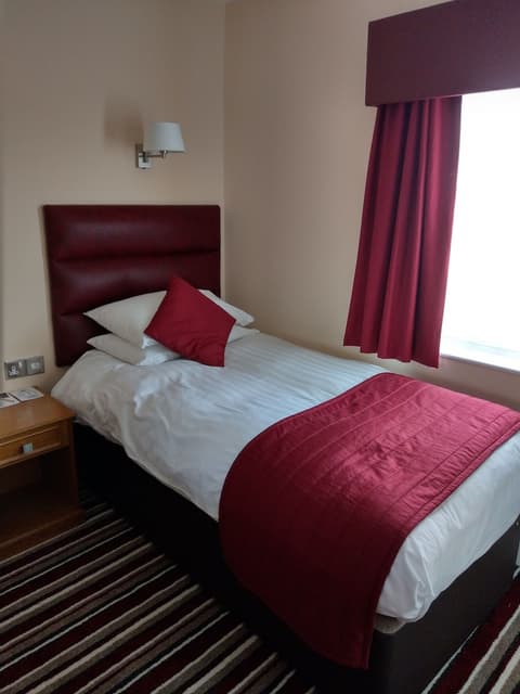 The Royal Hotel, Room