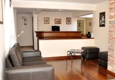 Hotel Ayres Colonia, 