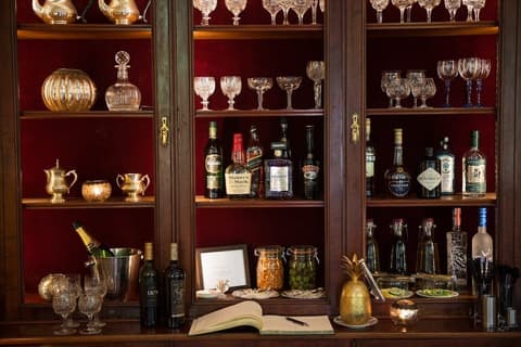 The Portobello Hotel, Bar (on property)