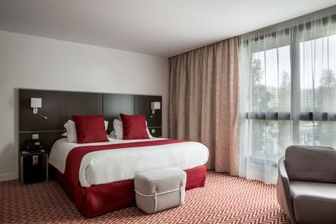 Hôtel Forest Hill Paris Meudon-Vélizy, Room