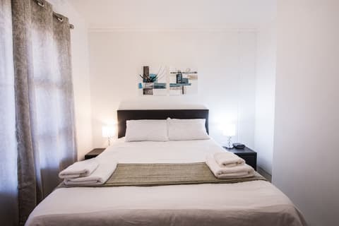 Prestige Apartment Sandton at Westpoint, Room