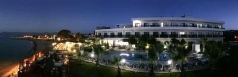 Souli Beach Hotel, Front of property - evening/night