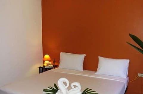 Hacienda Phuket, Room