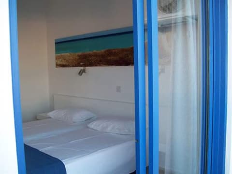 Flokkas Hotel Apartments, Room