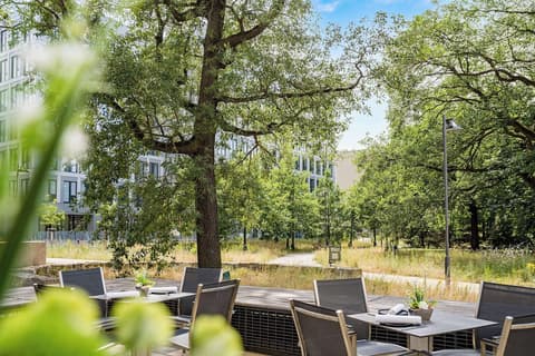 Best Western Hotel Airport Frankfurt, Food and drink