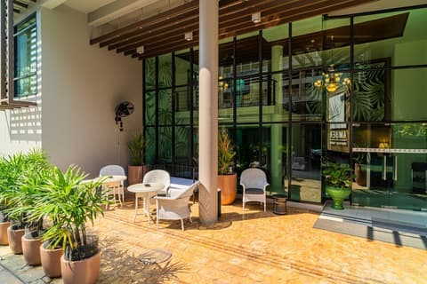 Amber Boutique Silom Hotel, Terrace/patio