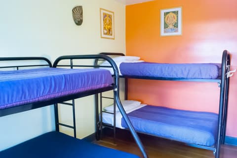 Ocean Island Inn Backpackers Suites - Hostel, Room