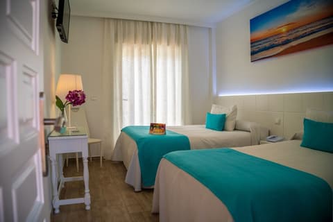 Hotel Romerito, Room