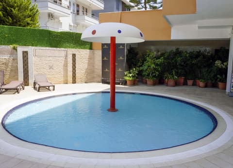 Taç Premier Hotel & Spa, Children's pool