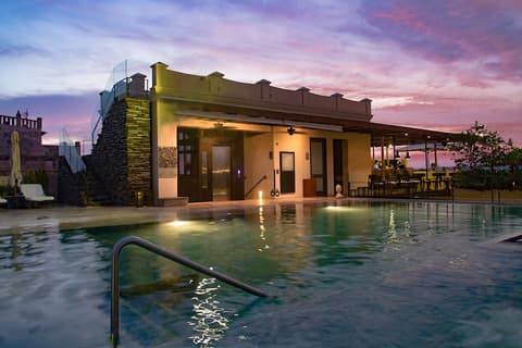 Bastión Luxury Hotel, Pool