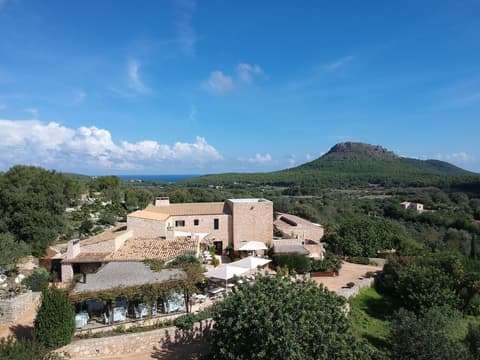 Hotel Cases de Son Barbassa, Front of property