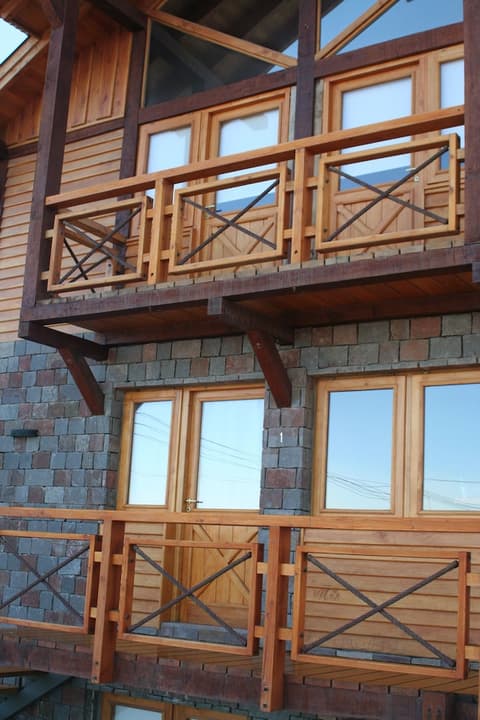 Aires del Beagle, Balcony