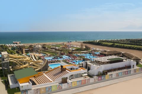 Aska Lara Resort & Spa, Water park