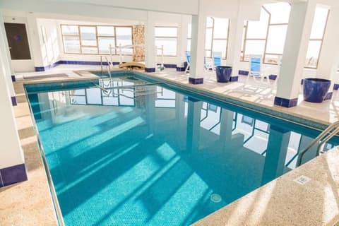 Hotel Club S'illot, Indoor pool